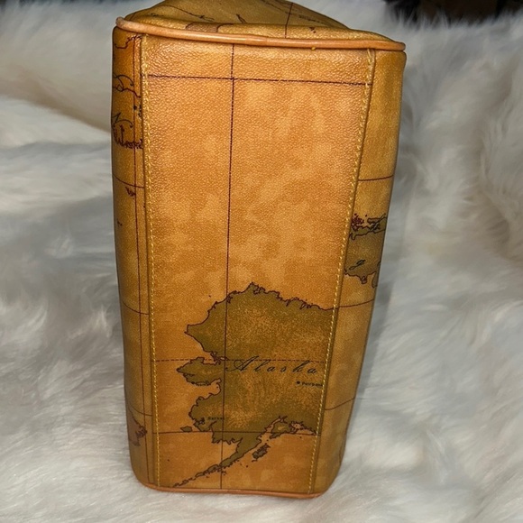 Alviero Martini Tan Map Design Handbag - Picture 7 of 8